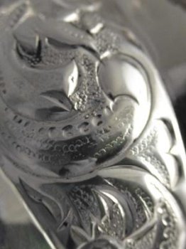 00445 Pair-2-Victorian-Silver-Shell-Shaped-Biscuit-Sweet-Container-12